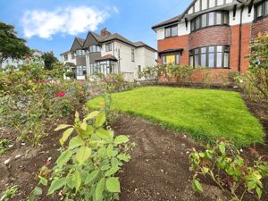 Front Garden- click for photo gallery